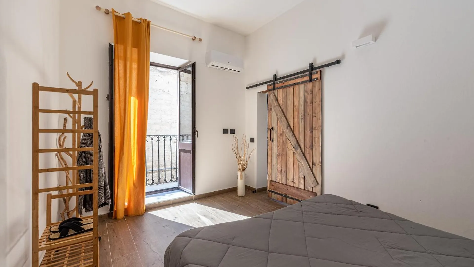アパート Casa Calessino A Ballaro By Wonderful Italy パレルモ